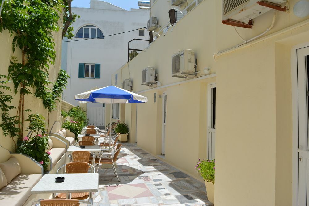 Anemomilos Suites Fira  Exterior foto